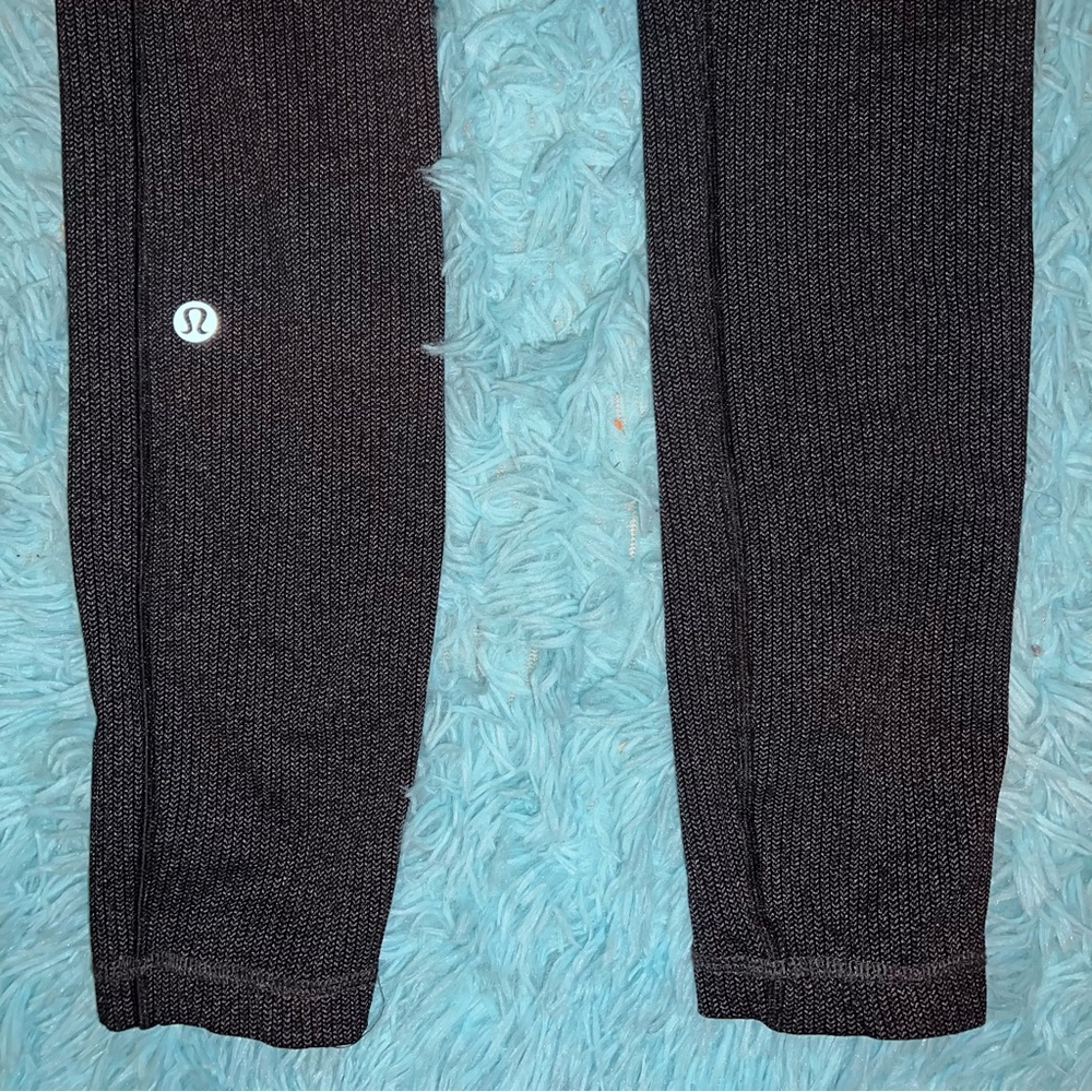 Lululemon Leggings - Picture 7 of 7